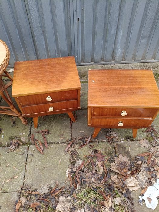 Stół wiklina szafki przy