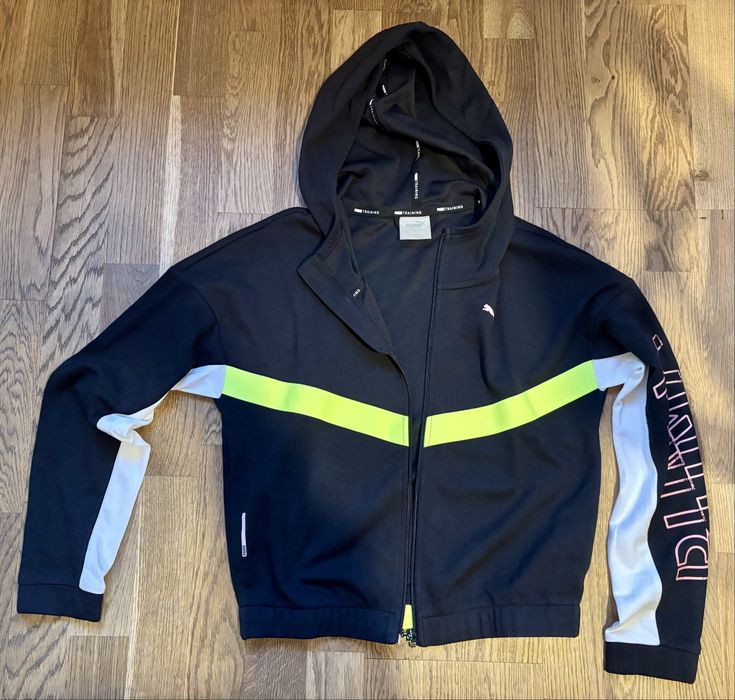 Jak nowa bluza oversize Puma rozm XS