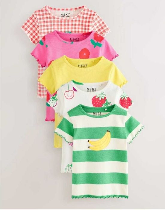 Нові футболки Next