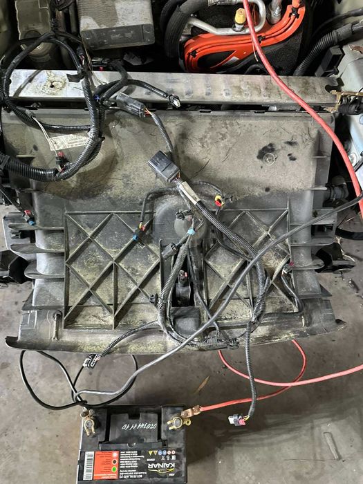 Касета радіаторів Tesla MY