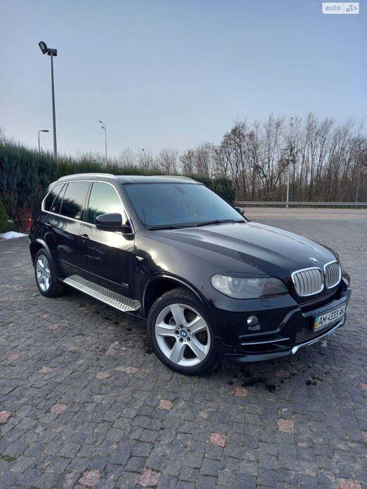 Продам BMW X5 IxDrive 2007 год