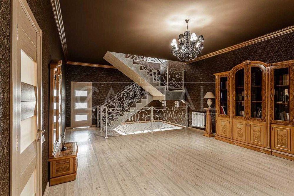 Продаж будинку у Києві, Печерський р-н