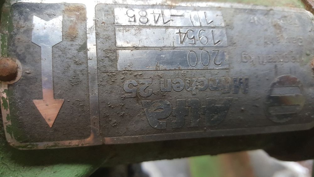 Лебедка ALFA Munchen 25 механическая.