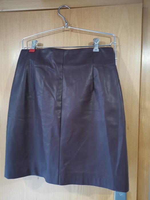 Saia castanha em Napa, como nova