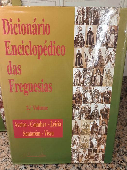 2 dicionários enciclopédias das freguesias