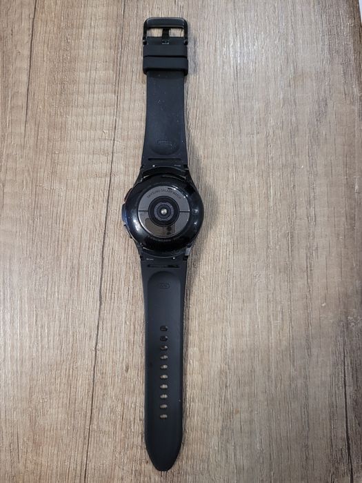 Smartwatch LTE Samsung Galaxy Watch4 Classic 42 mm LTE SM-R885F