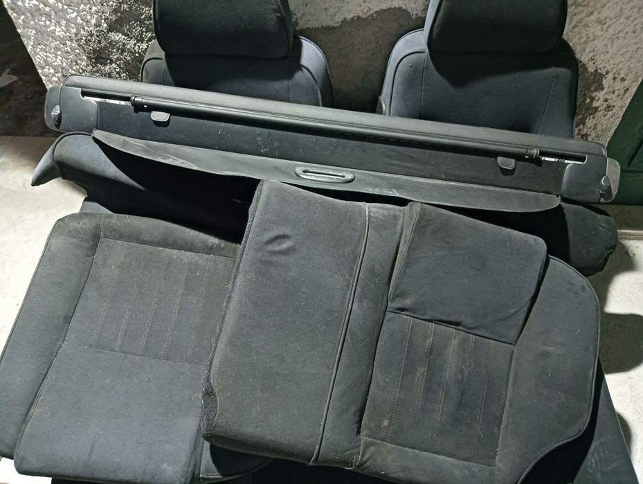 Conjunto Bancos Alfa Romeo 156 Sportwagon – Frente, Trás + Chapeleira