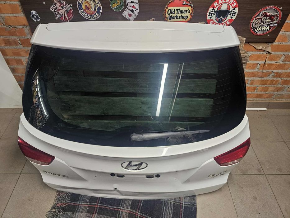Hyundai ix 35 2013 r. Klapa bagażnika po stłuczce.