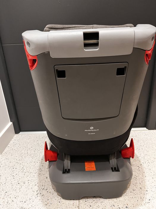 Fotelik samochodowy Avionaut Glider bez Isofix  9-25