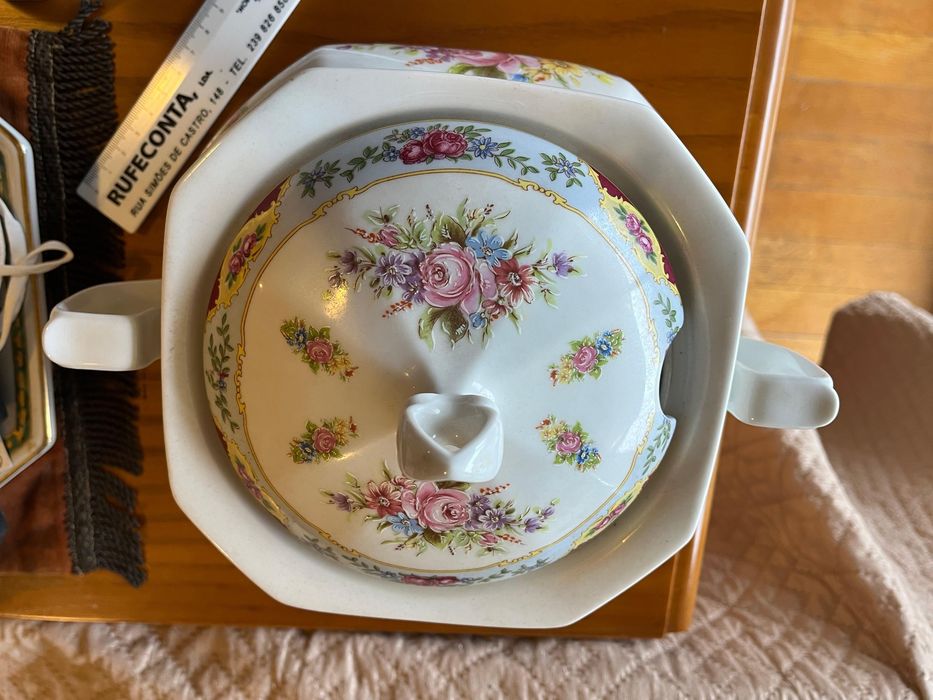 Terrina Seltmann Weiden da região da baviera, da linha  Aurelia