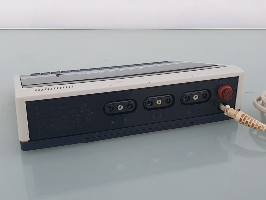 Radziecki programator czasowy ELEKTRONIKA 21-10