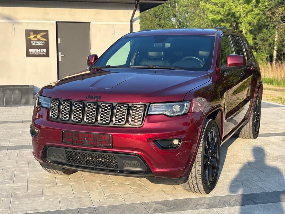 Jeep Grand Cherokee Altitude 3.6 4x4.