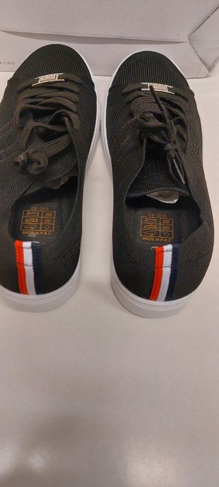 Tenis senhora novos