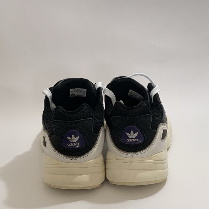 Sapatilhas Adidas Originals Yung 96 41 Preto/Branco