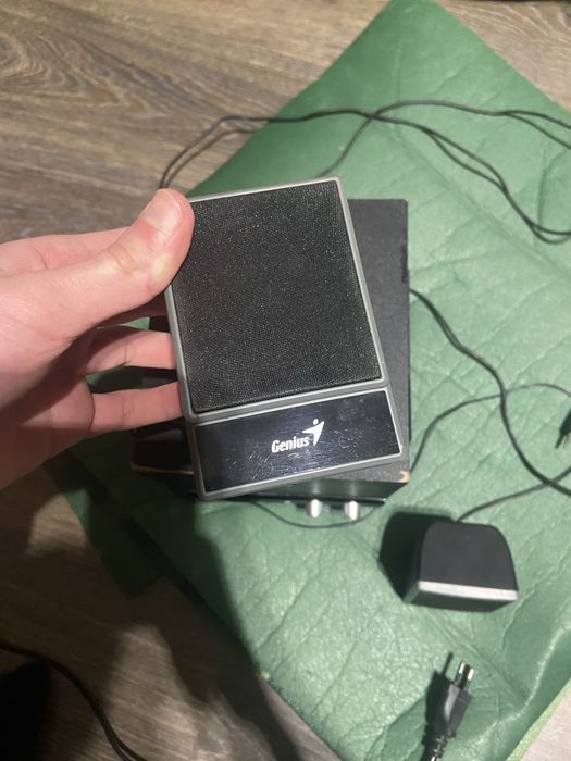 Продам колонки 2.1 Genius SW-M2.1 350 Black!