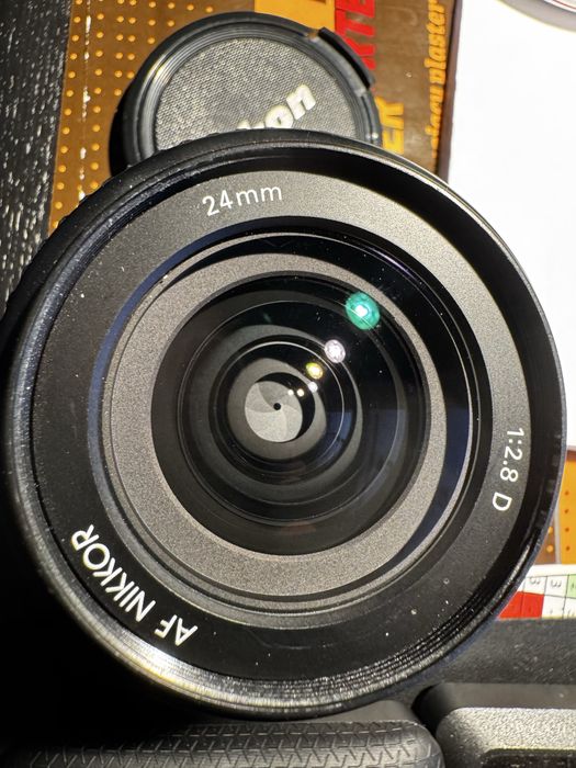 Nikkor 24 f2,8D