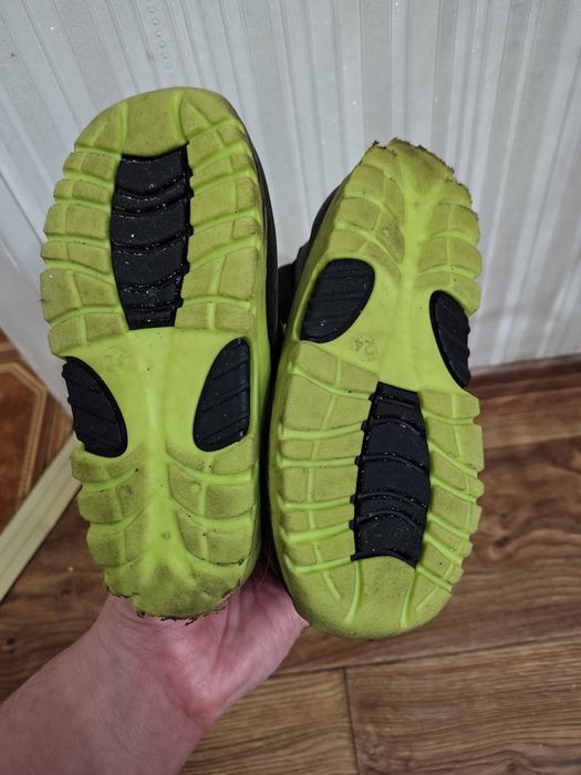 Зимние детские сапоги 24 размер