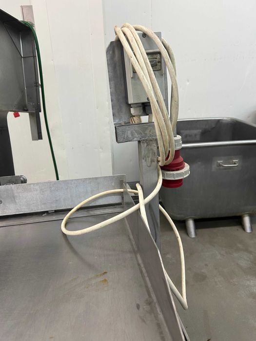 Piła z prowadnicą do ryb, mięsa