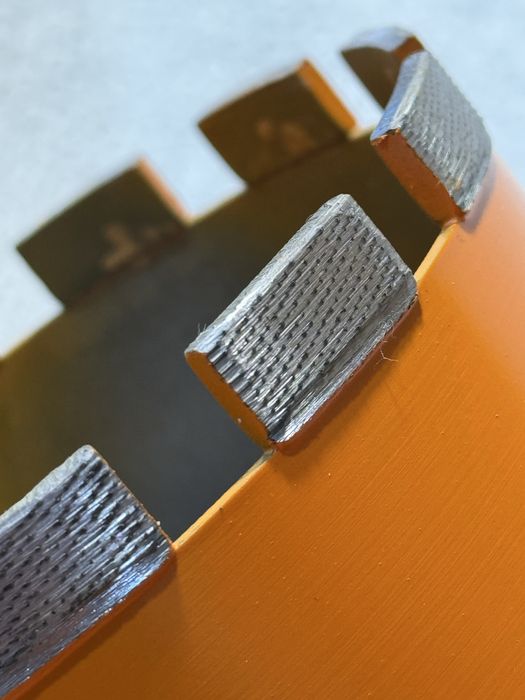 Wiertło diamentowe fi 102 mm do wiercenia w betonie, żelbecie,cegle