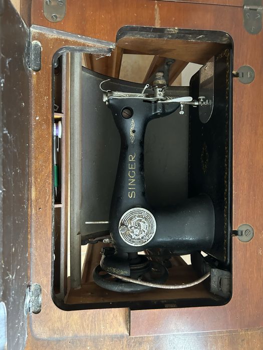 Máquina de costura Singer
