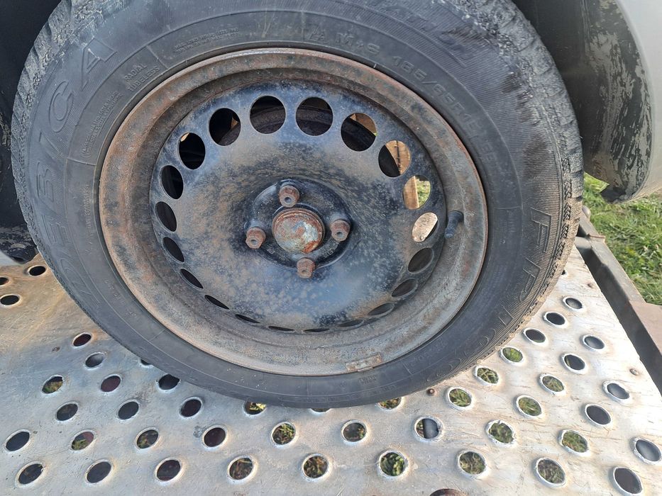 Opony 185/65 zimowe felgi R15 4x100 opel corca C D