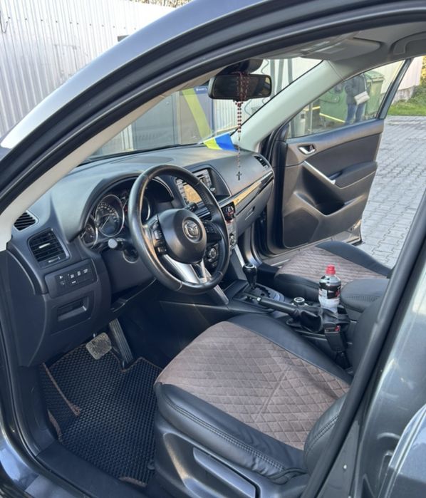 Продам MAZDA CX-5 у гарному технічному та візуальному стані.