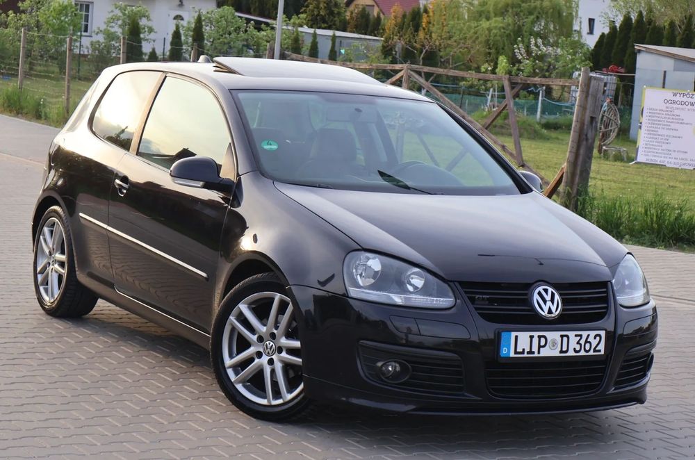 Volkswagen Golf GT SPORT_1.6 MPI_102PS_Climatronic_Navi_Kamera_Alu_Friedrich_Kozak