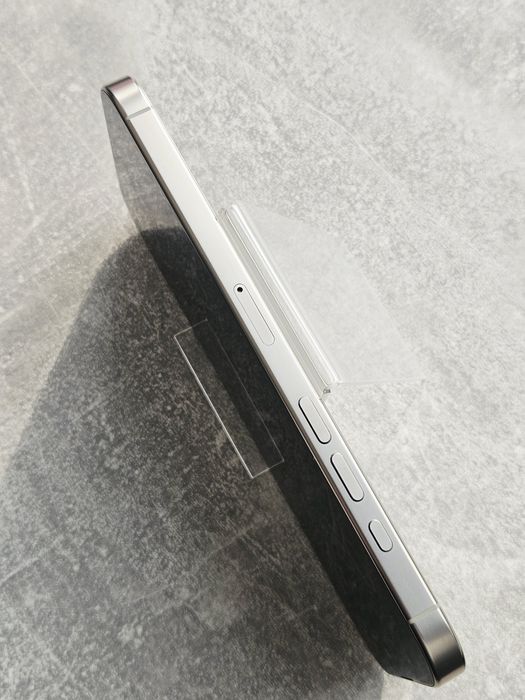 Apple iPhone 16 Pro Max 256Gb Natural Titanium. Фізична сім