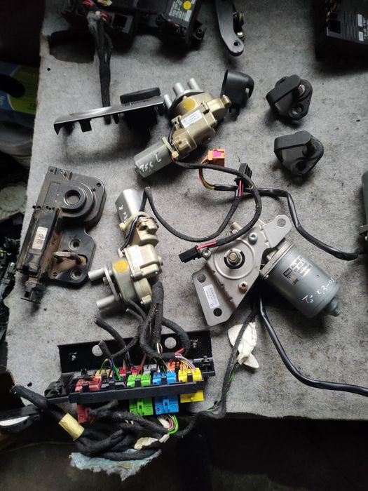 Блок управління здвижною дверкою Т5 multivane