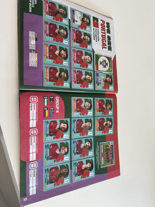 Caderneta Mundial completa sem os cromos da coca cola