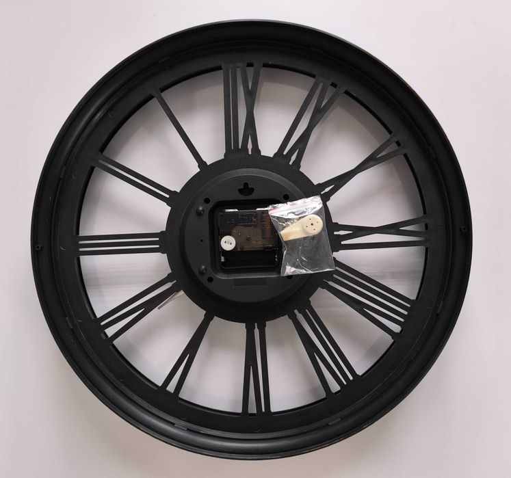 Zegar ścienny w stylu retro, 40 cm, nietykający