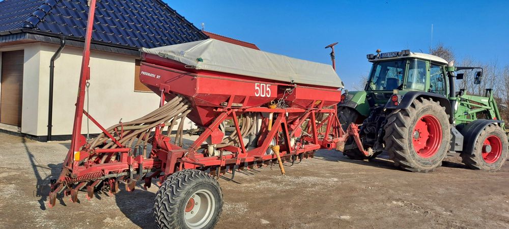 kverneland accord  pneumatic dt 6 m siewnik zbożowy