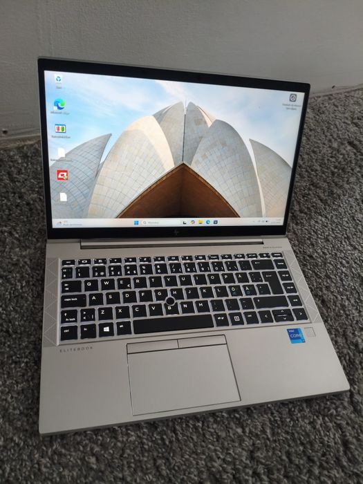 Laptop HP Elitebook 840 G8 i7-1165G7 16 GB RAM  modem SIM Wwan