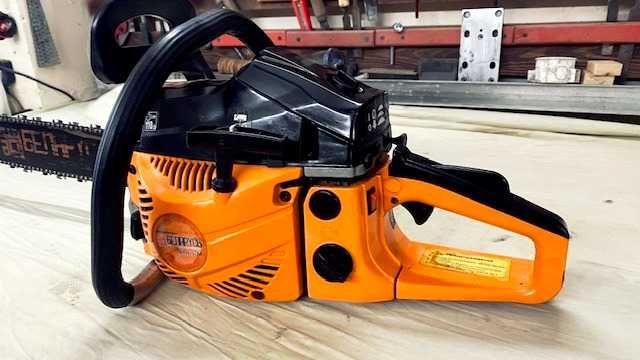 Бензопила " Беларусь"