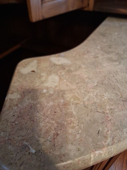 Bar de sala em madeira