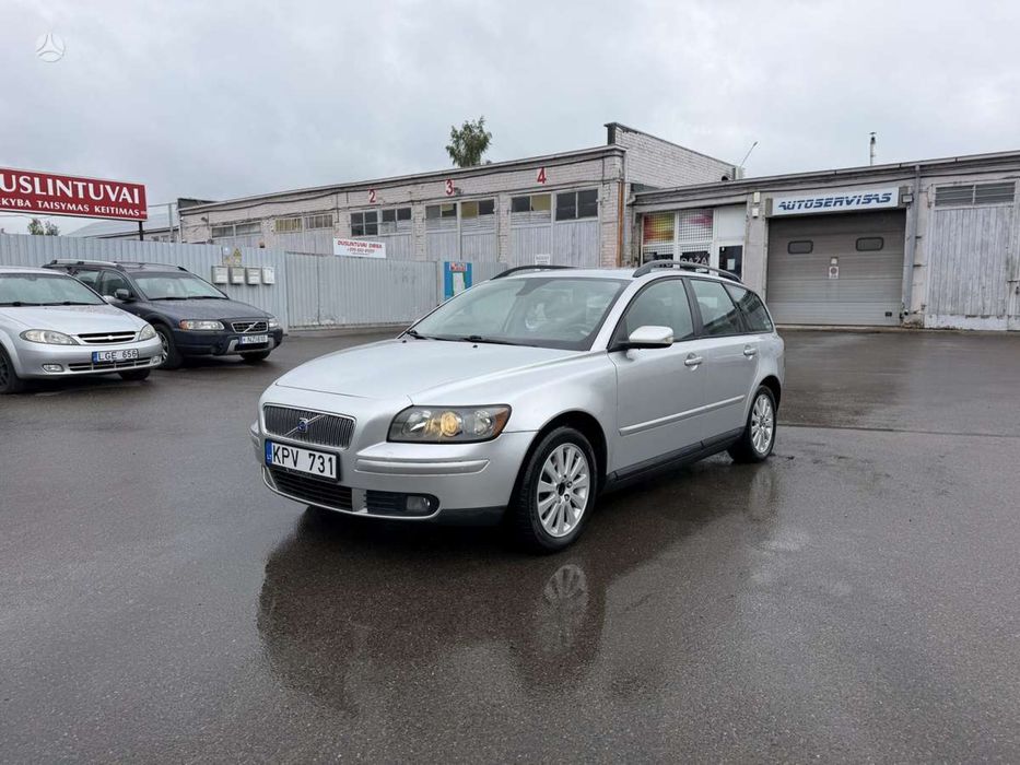 Продам Volvo V50 2.0D