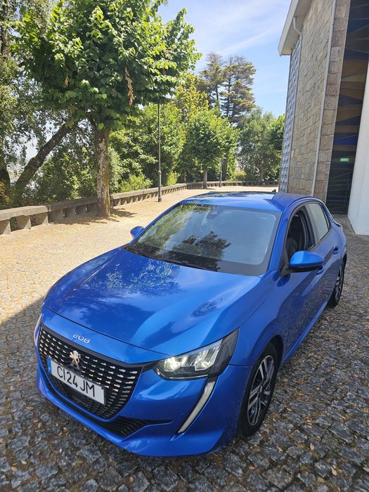 Peugeot 208 allure 1.2 110cv caixa de 6