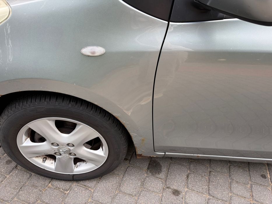 Toyota Yaris 2008 r. silnik 1.5 automat