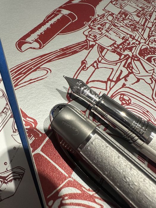 Montblanc caneta edicão limidada Enzo Ferrari