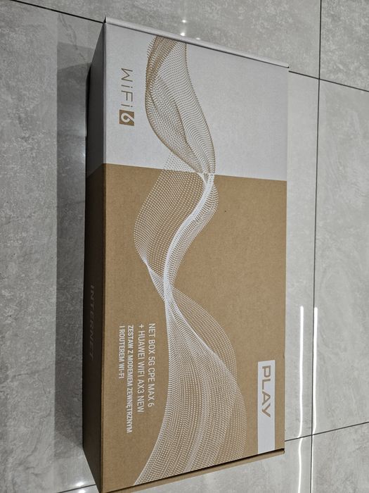 Router NetBox 5G CPE MAX 6 (H362-383) + Huawei Wifi AX3 z PLAY IDU ODU