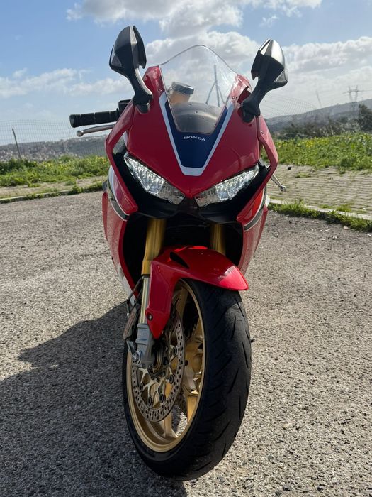 Honda cbr 1000rr SP2 25th edition