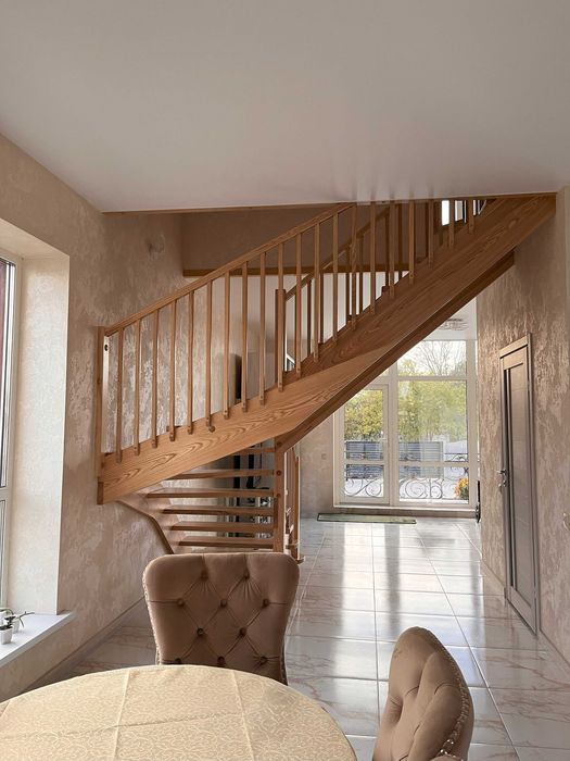 Новий чарівний будинок з гаражем, Луцьк в районі Володимирської