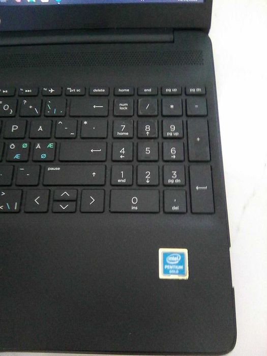 Portátil HP 15-dw1xxx,Intel Pentium Gold , Preco 60euro
