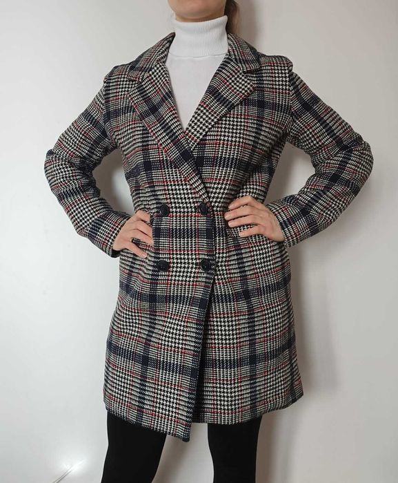 Płaszcz zimowy w kratkę reserved M 38