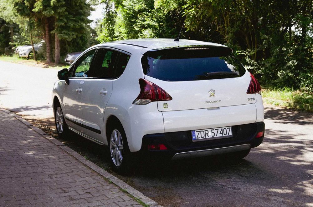 Peugeot 3008 Hybryd 4