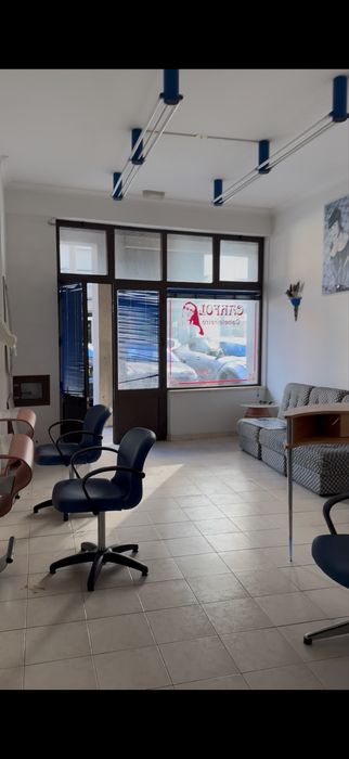 Loja, aluga 66m2  comercio e serviços