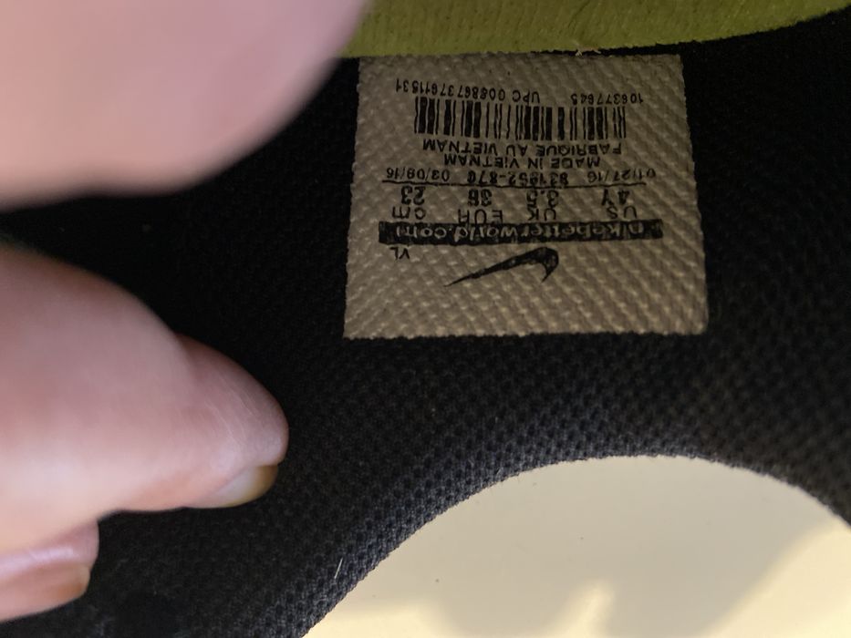 Korki  piłkarskie Nike 36