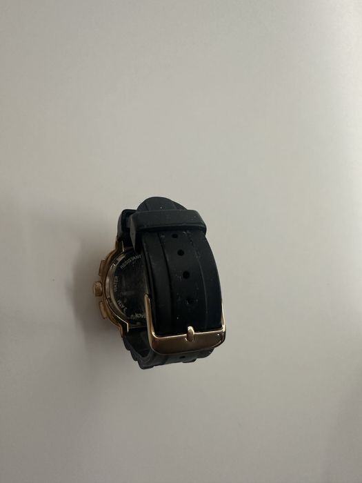 Relógio da marca MG