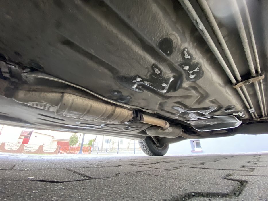 Mercedes Benz W201 190e 1.8 24 lata w jednych rekach