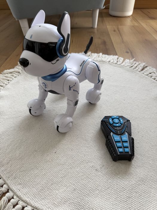 Robot Piesek interaktywny